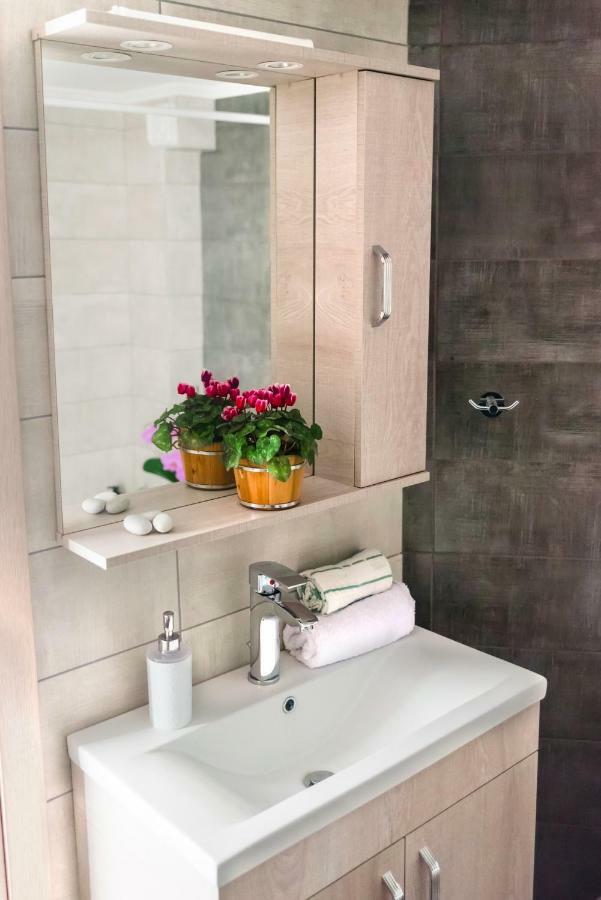 Sea Breeze Experience Apartment Кавала Екстериор снимка