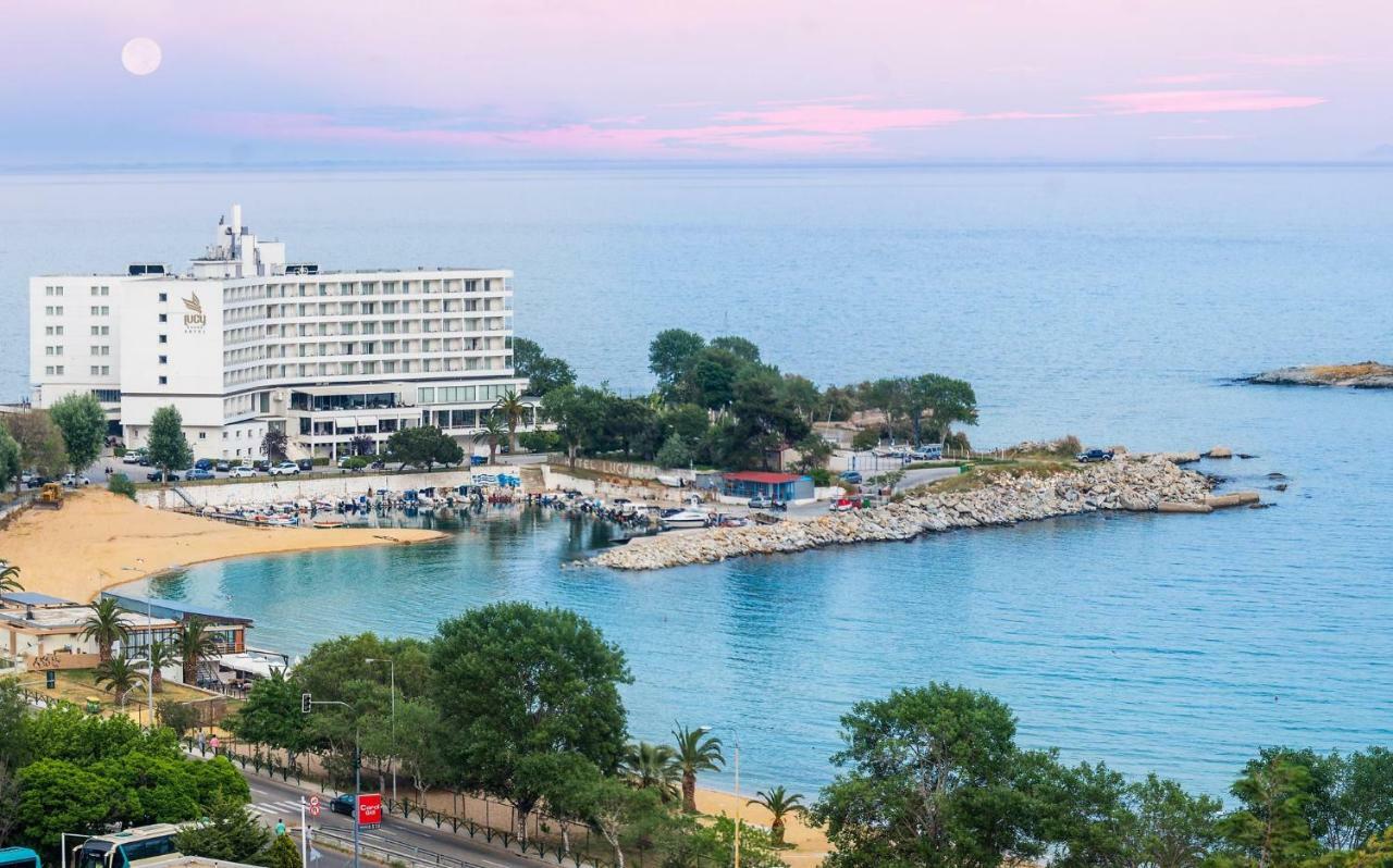 Sea Breeze Experience Apartment Кавала Екстериор снимка